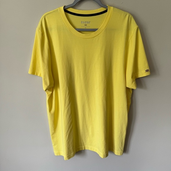 RHONE Reign Performance T Shirt Men's Size XL Light Yellow Gym Workout - Picture 1 of 5